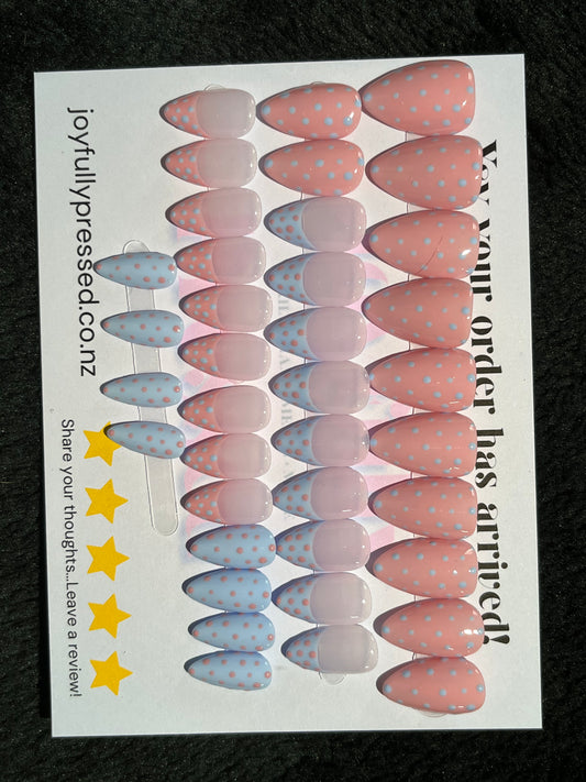 Short Almond, P&B polka dot